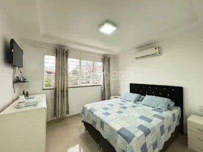 Casa com 3 Dormitórios - Miniatura - Lunardi Imóveis