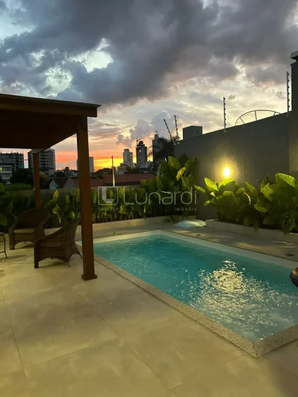 Casa com 3 Dormitórios - Lunardi Imóveis
