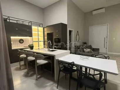 Casa com 3 Dormitórios - Miniatura - Lunardi Imóveis