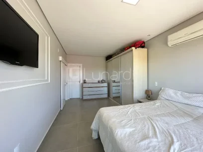 Casa com 4 Suítes - Miniatura - Lunardi Imóveis