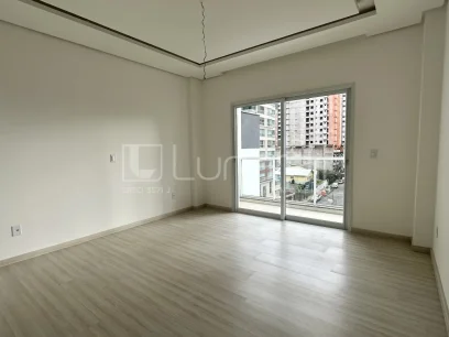Apartamento com 4 Dormitórios - Miniatura - Lunardi Imóveis