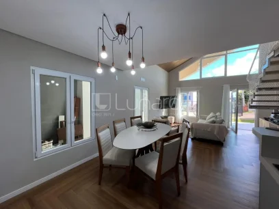 Casa com 3 Dormitórios - Miniatura - Lunardi Imóveis
