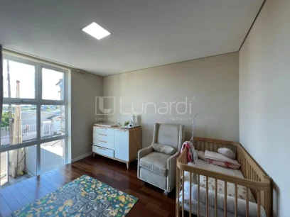 Casa com 3 Dormitórios - Miniatura - Lunardi Imóveis