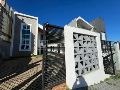 Casa com 3 Dormitórios - Miniatura - Lunardi Imóveis