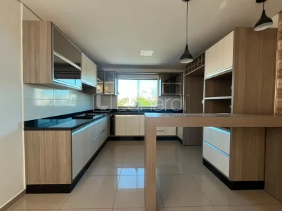Casa com 3 Dormitórios - Miniatura - Lunardi Imóveis