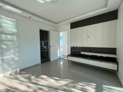 Casa com 3 Dormitórios - Miniatura - Lunardi Imóveis