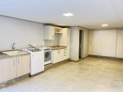 Casa com 4 Dormitórios - Miniatura - Lunardi Imóveis