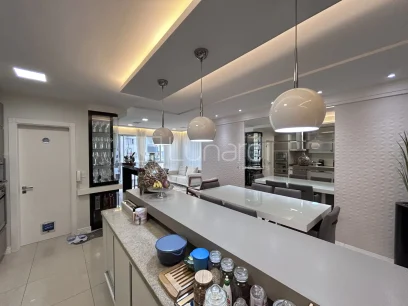 Apartamento com 3 Suítes - Miniatura - Lunardi Imóveis