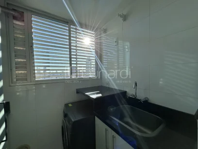 Apartamento com 3 Dormitórios - Miniatura - Lunardi Imóveis