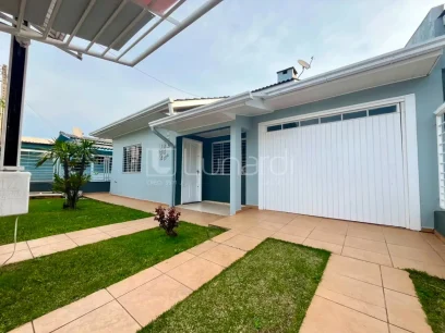 Casa com 3 Dormitórios - Lunardi Imóveis