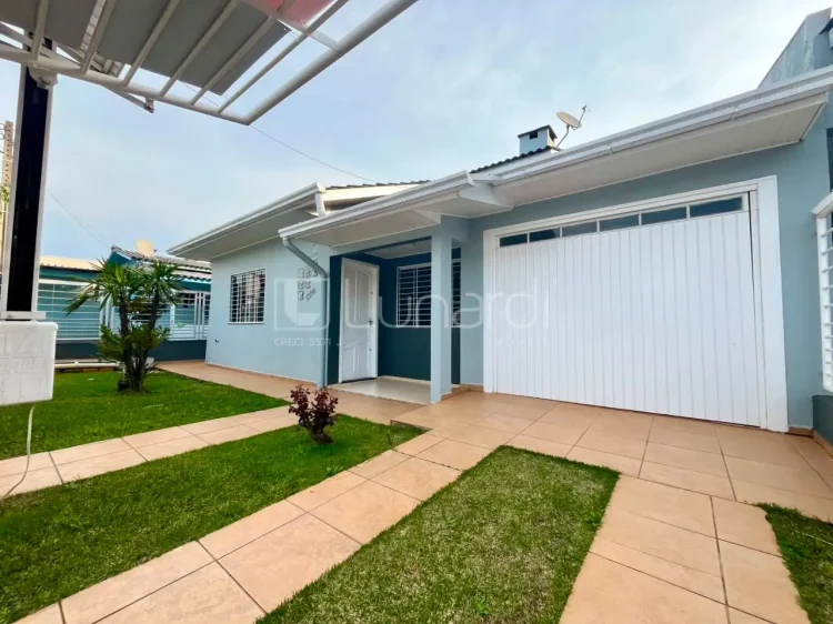 Casa com 3 Dormitórios - Lunardi Imóveis