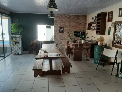 Casa com 3 Dormitórios - Miniatura - Lunardi Imóveis