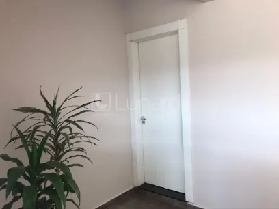 Casa com 2 Dormitórios - Miniatura - Lunardi Imóveis