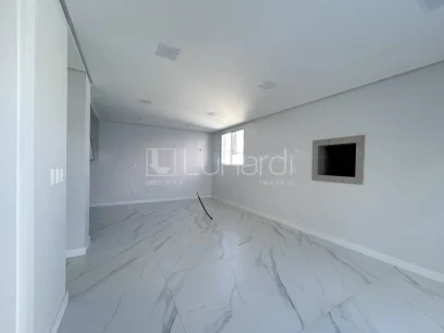 Casa com 3 Suítes - Miniatura - Lunardi Imóveis