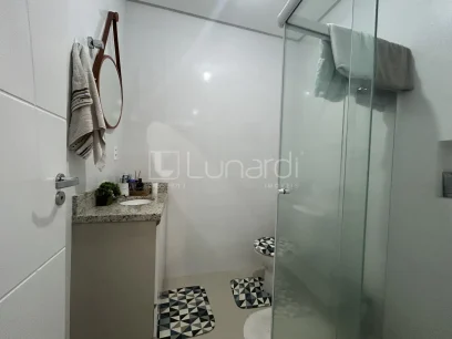 Casa com 2 Dormitórios - Miniatura - Lunardi Imóveis