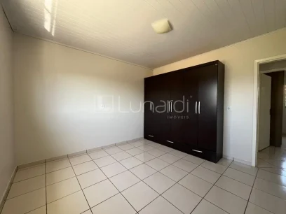 Casa com 4 Dormitórios - Miniatura - Lunardi Imóveis