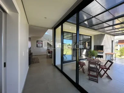 Casa com 4 Suítes - Miniatura - Lunardi Imóveis