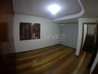 Casa com 3 Dormitórios - Miniatura - Lunardi Imóveis