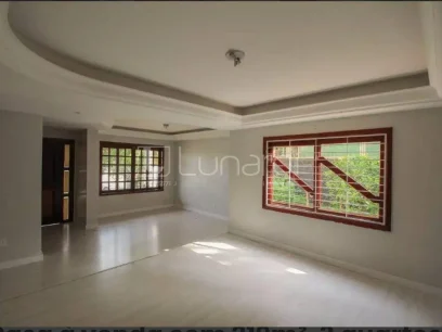Casa com 3 Dormitórios - Miniatura - Lunardi Imóveis