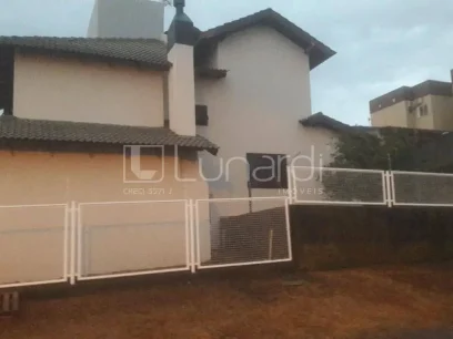 Casa com 3 Dormitórios - Miniatura - Lunardi Imóveis