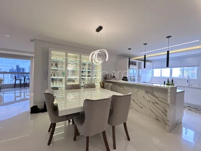 Apartamento com 3 Suítes - Miniatura - Lunardi Imóveis