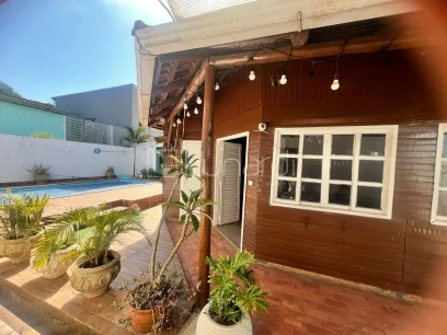 Casa com 4 Suítes - Miniatura - Lunardi Imóveis