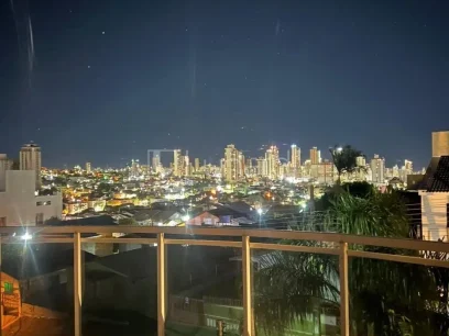 Casa com 4 Suítes - Miniatura - Lunardi Imóveis