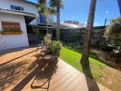 Casa com 3 Dormitórios - Miniatura - Lunardi Imóveis