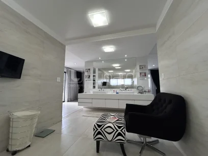 Casa com 2 Suítes - Miniatura - Lunardi Imóveis
