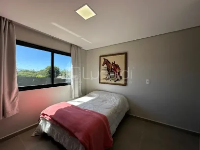 Casa com 4 Suítes - Miniatura - Lunardi Imóveis