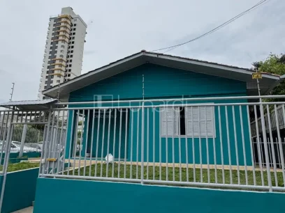 Casa com 3 Dormitórios - Miniatura - Lunardi Imóveis