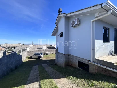 Casa com 2 Dormitórios - Miniatura - Lunardi Imóveis