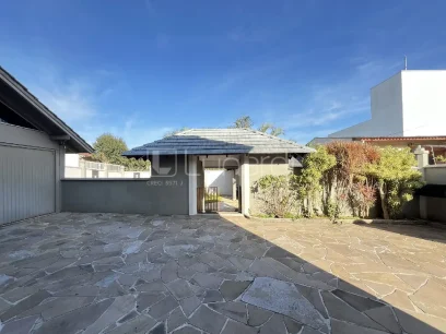 Casa com 4 Dormitórios - Miniatura - Lunardi Imóveis