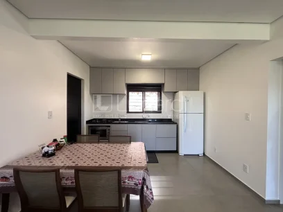 Casa com 2 Dormitórios - Miniatura - Lunardi Imóveis