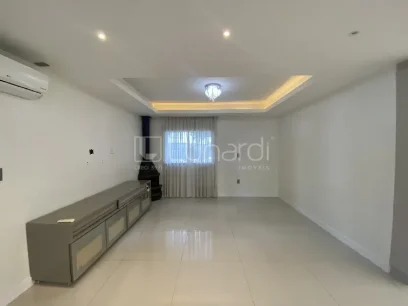 Casa com 3 Dormitórios - Miniatura - Lunardi Imóveis