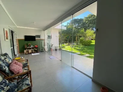 Casa com 3 Dormitórios - Miniatura - Lunardi Imóveis