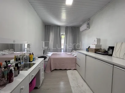 Casa com 3 Dormitórios - Miniatura - Lunardi Imóveis