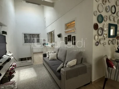 Casa com 4 Dormitórios - Miniatura - Lunardi Imóveis