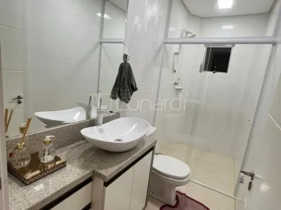 Sobrado com 3 Suítes - Miniatura - Lunardi Imóveis