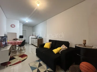 Casa com 2 Dormitórios - Miniatura - Lunardi Imóveis