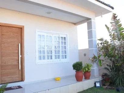 Casa com 2 Dormitórios - Miniatura - Lunardi Imóveis