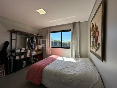 Casa com 4 Suítes - Miniatura - Lunardi Imóveis