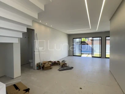 Casa com 3 Dormitórios - Miniatura - Lunardi Imóveis