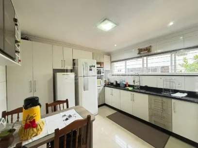 Casa com 3 Dormitórios - Miniatura - Lunardi Imóveis