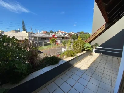Casa com 3 Dormitórios - Miniatura - Lunardi Imóveis