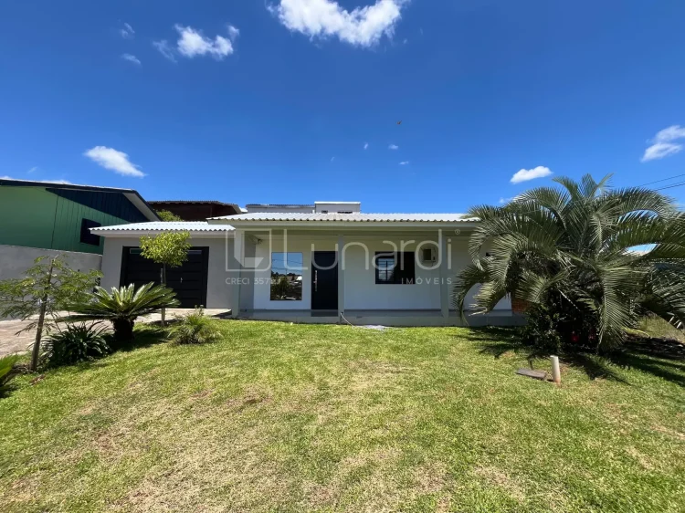 Casa com 2 Dormitórios - Lunardi Imóveis