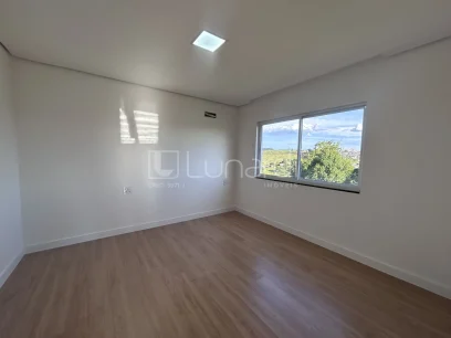 Casa com 4 Dormitórios - Miniatura - Lunardi Imóveis