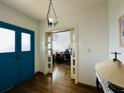 Casa com 4 Dormitórios - Miniatura - Lunardi Imóveis