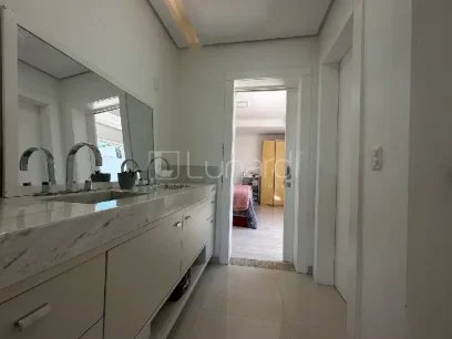 Casa com 3 Dormitórios - Miniatura - Lunardi Imóveis