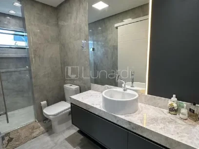 Casa com 4 Dormitórios - Miniatura - Lunardi Imóveis